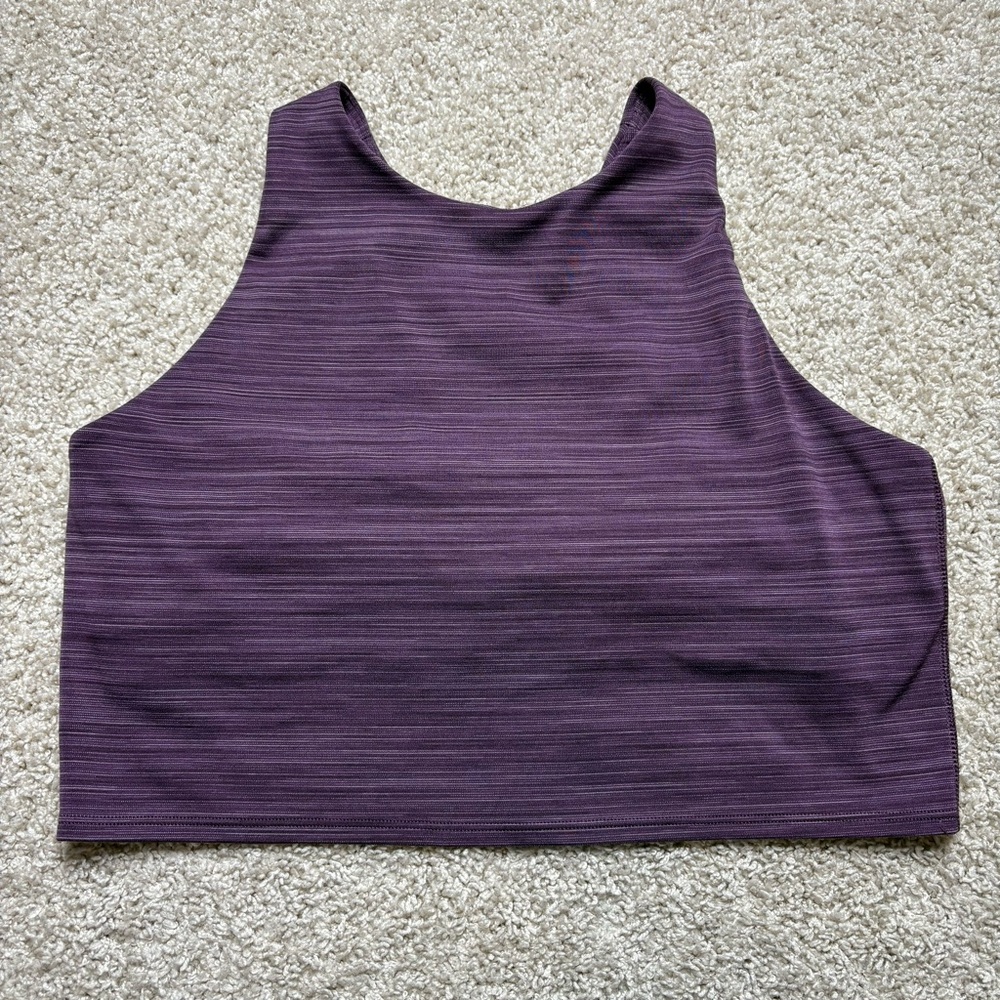 Athleta Conscious Crop